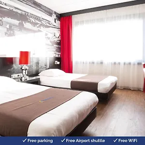 Western Amsterdam Airport Отель